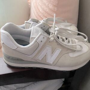 New Balance Sneakers